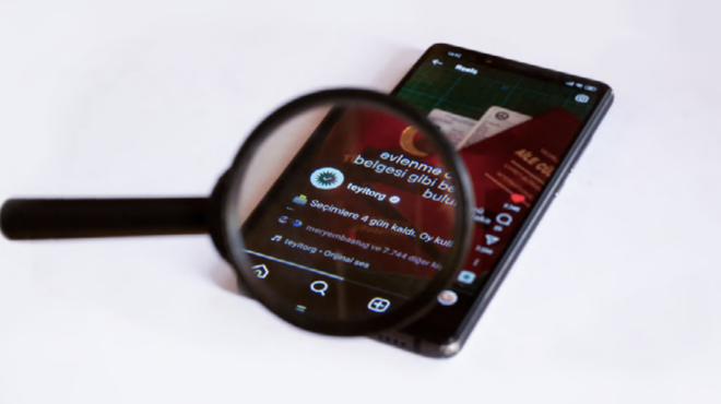 το-πένθος-για-την-αγία-σοφία-και-η-ροζ-562939036