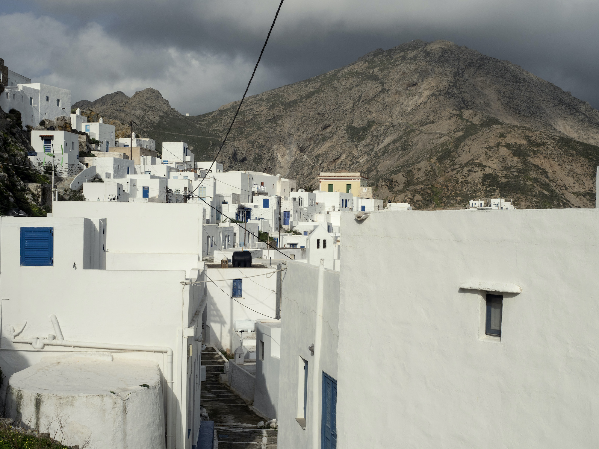Σέριφος: Δεν έχουμε νερό, αλλά χτίζουμε πισίνες-6