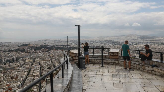καιρός-πού-αναμένονται-βροχές-και-κατ-562944226