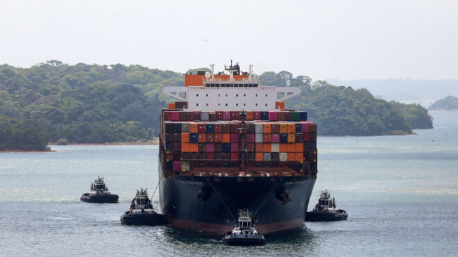 διπλή-απειλή-από-παναμά-και-σουέζ-στο-δ-562928350