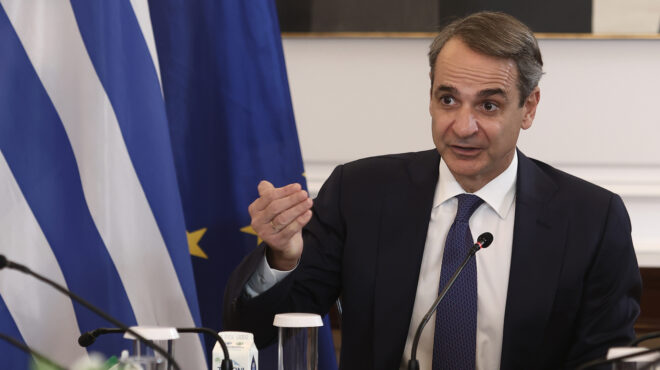 κατώτατος-μισθός-τα-19-επιδόματα-που-επ-562954246