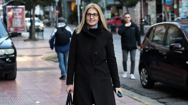 συριζα-η-δώρα-αυγέρη-κατέθεσε-αίτημα-υ-562913788