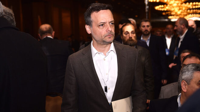 θεωρείο-ρωγμές-με-το-πασοκ-562916377