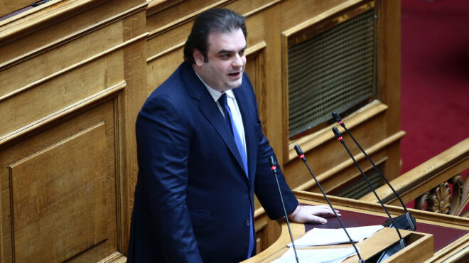 κυρ-πιερρακάκης-πέταξαν-φυλλάδια-έξω-562921507