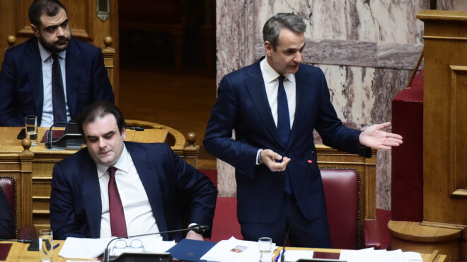 βουλή-μετωπική-σύγκρουση-με-την-υπογ-562925095