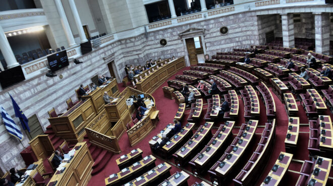 ενταση-στη-βουλή-για-το-πλημμέλημα-το-562934101