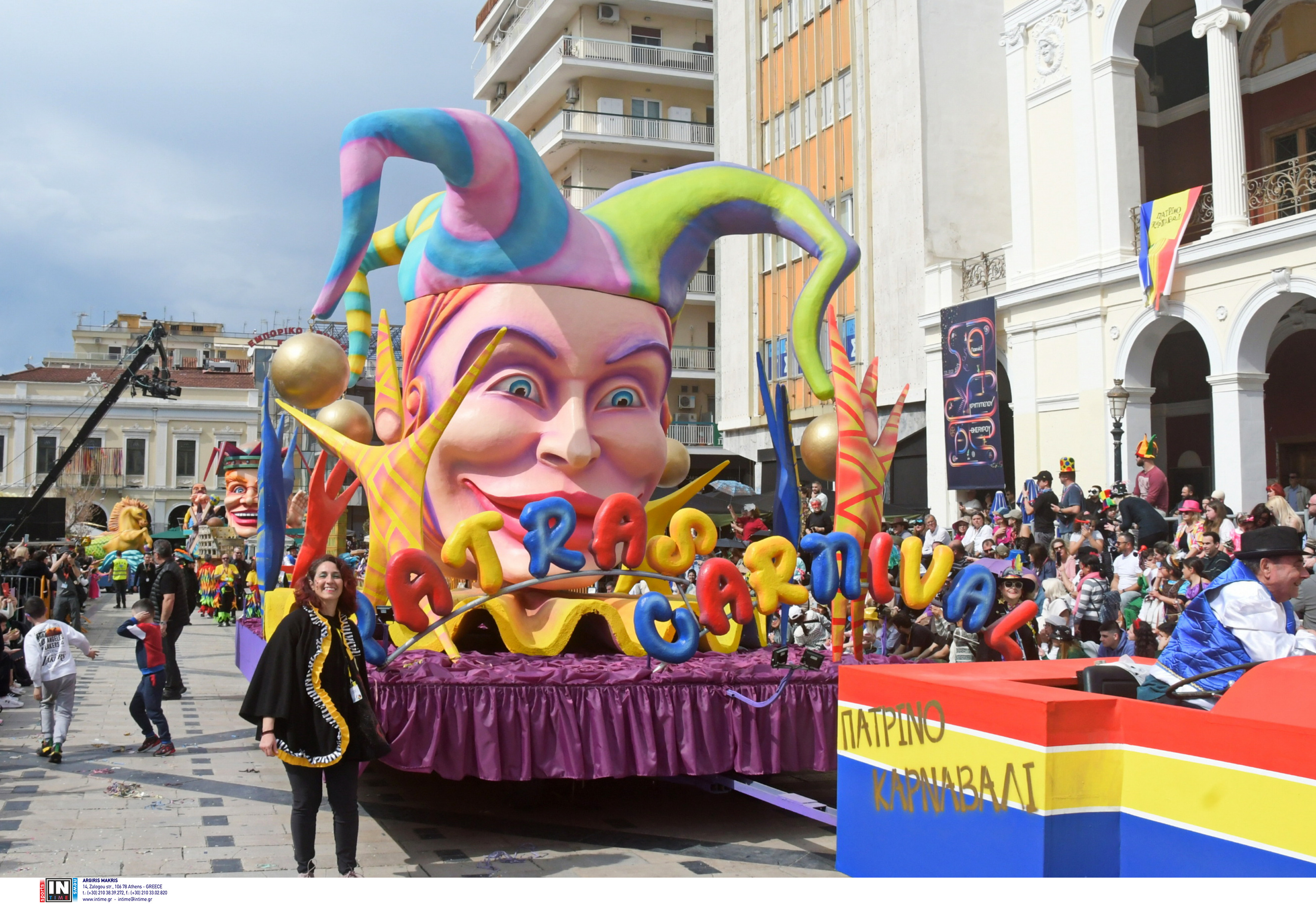 Αποκριάτικο υπερθέαμα στην Πάτρα: Εξι ώρες γιορτής με πάνω από 60.000 καρναβαλιστές-7