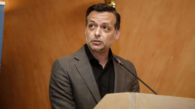 δούκας-για-γκλοπ-μπάτσου-παραποιού-562957150