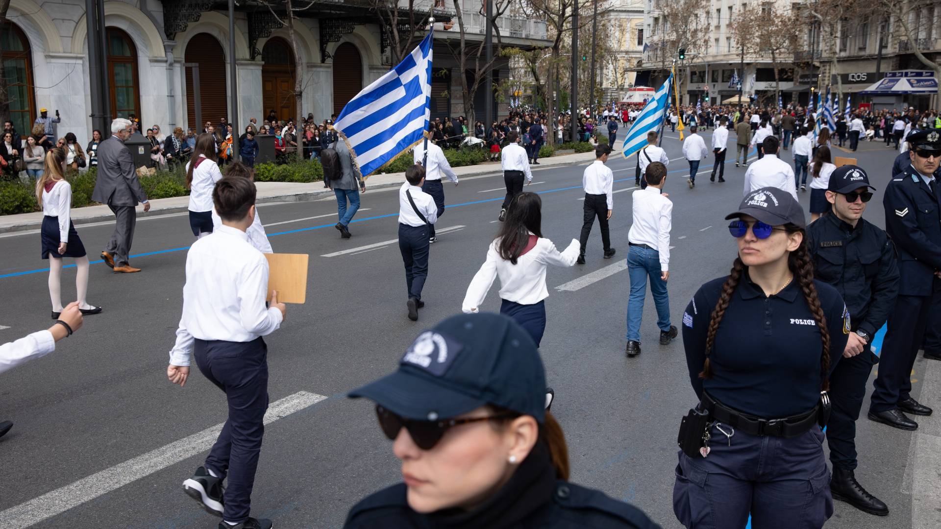 25η Μαρτίου: Φωτογραφίες από τη μαθητική παρέλαση στην Αθήνα-3