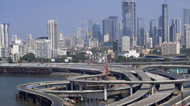 ανάπτυξη-84-το-δ΄-τρίμηνο-του-2023-για-την-ιν-562913380