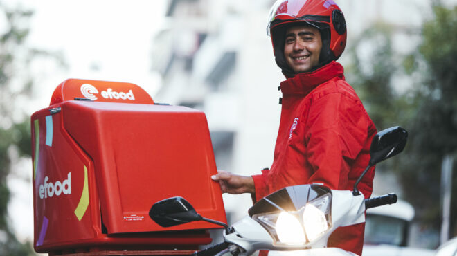 delivered-by-efood-η-υπηρεσία-διανομής-γίνεται-24ωρη-σ-562910794