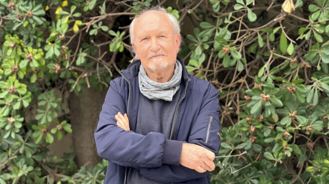 δίπλα-μας-στη-ζωή-και-στον-θάνατο-562957615