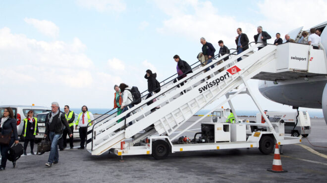 θετικές-ενδείξεις-για-τον-τουρισμό-562932112