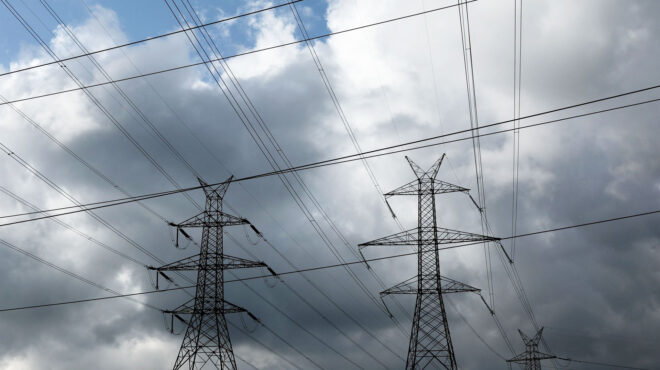 σε-προ-κρίσης-επίπεδα-η-τιμή-του-ρεύματ-562910173