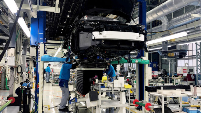 ρεκόρ-τριακονταετίας-στις-αυξήσεις-μ-562932202