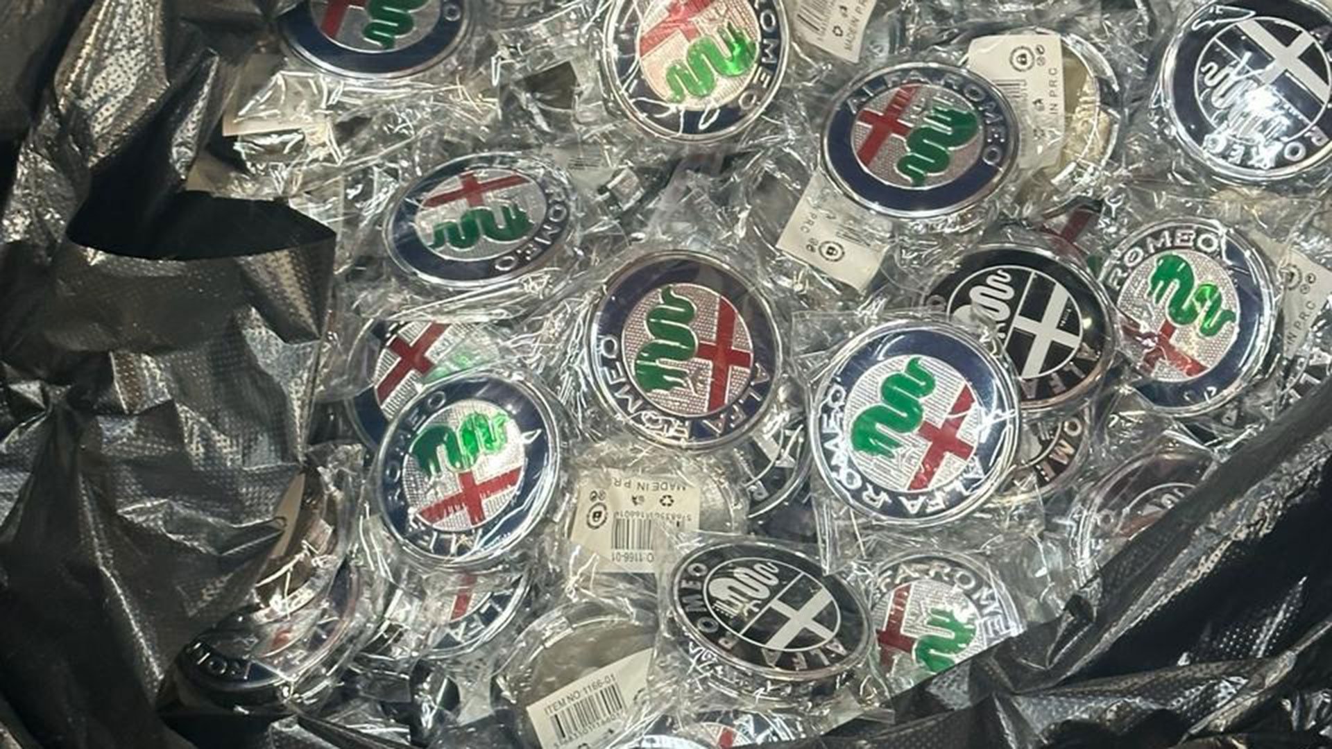 Θεσσαλονίκη: Πρόστιμα 243.000 ευρώ για προϊόντα «μαϊμού» σε έξι επιχειρήσεις-1