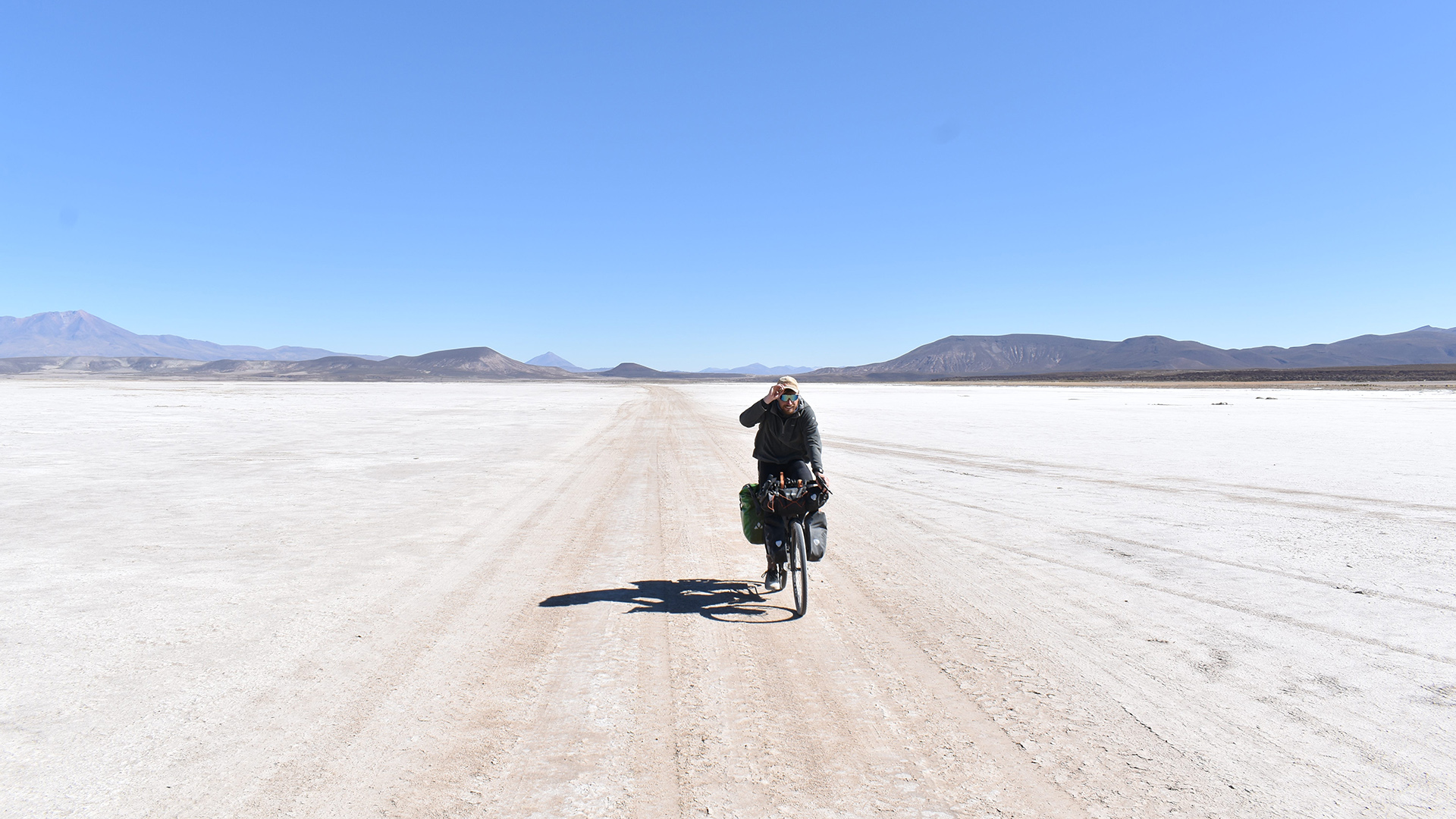 Από την Αργεντινή ως τον Παρθενώνα με ένα ποδήλατο-1