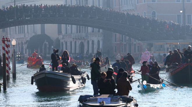υπερτουρισμός-τέλη-εισόδου-ζώνες-επι-562916713