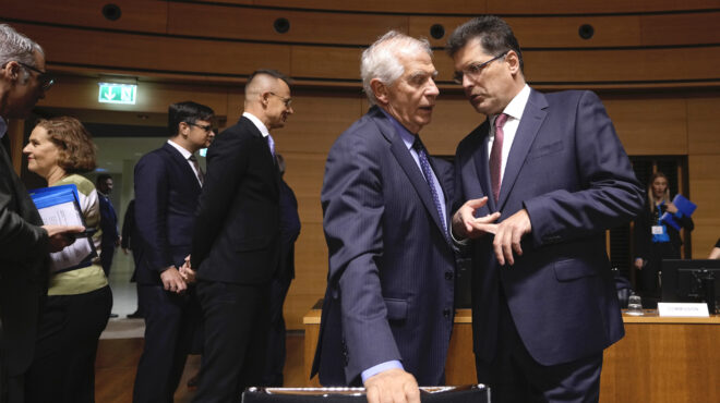 ε-ε-μπορέλ-και-λέναρτσιτς-προειδοποιο-562938316