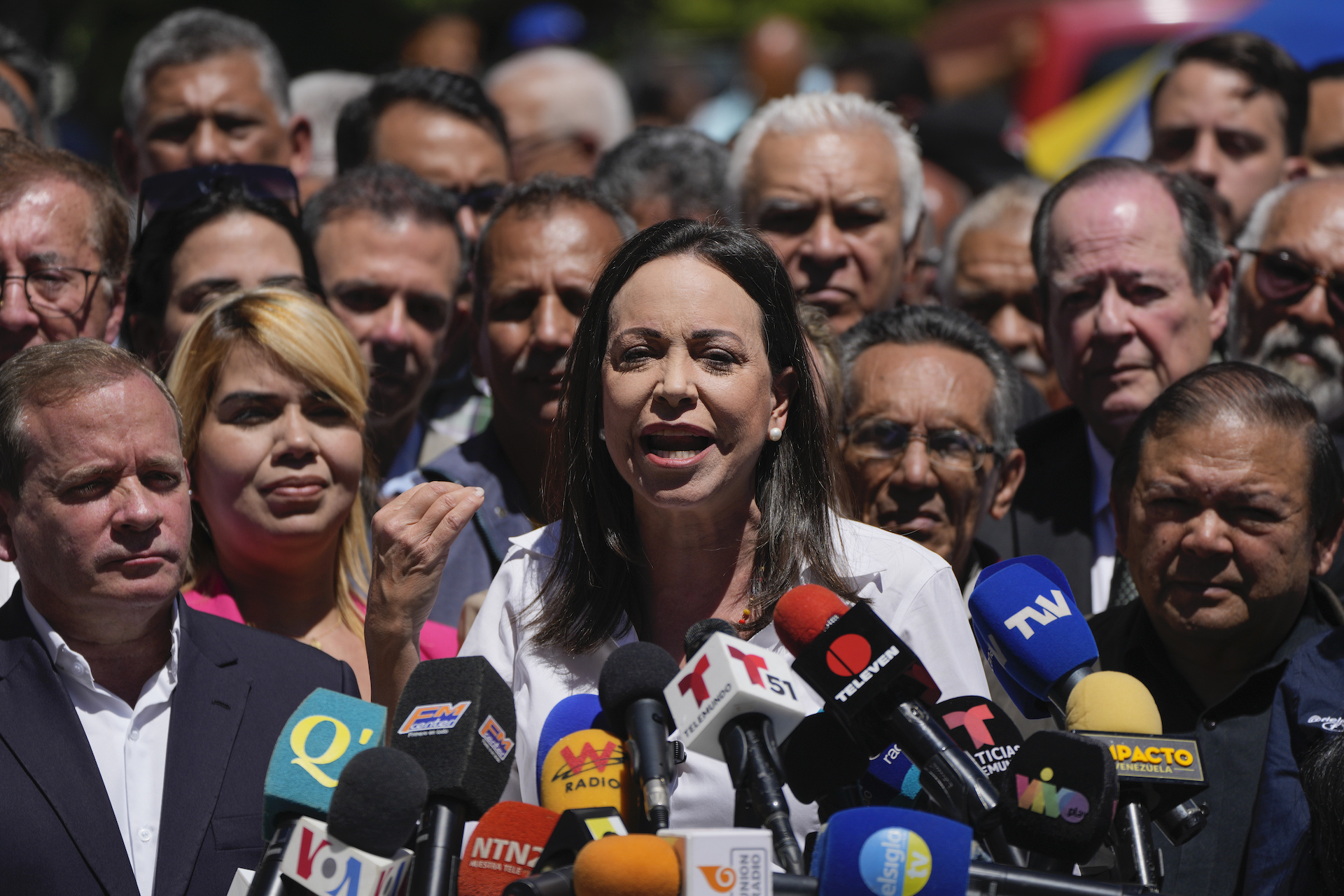 Βενεζουέλα: Προεδρικές εκλογές τον Ιούλιο αλλά χωρίς τη βασική αντίπαλο του Μαδούρο-1