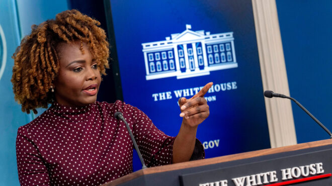 λευκός-οίκος-καμιά-ένδειξη-για-ρωσικό-562931203