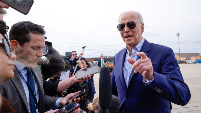 μπάιντεν-δεν-αποκλείει-ντιμπέιτ-με-το-562924174