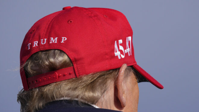 ο-τραμπ-υπό-την-απειλή-οικονομικής-κατ-562941385