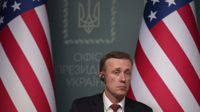 σάλιβαν-στο-κίεβο-το-αμερικανικό-πακ-562941532