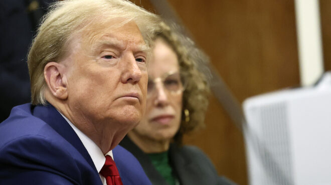 τραμπ-στο-δικαστήριο-της-νέας-υόρκης-γ-562948801