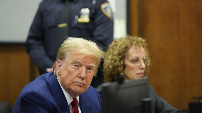 αντίστροφη-μέτρηση-για-τον-τραμπ-κι-562948783