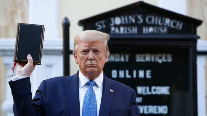 μία-νίκη-και-μία-ήττα-για-τον-τραμπ-562950712