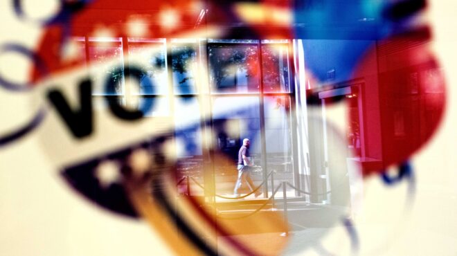 wsj-η-νίκι-χέιλι-αποσύρεται-από-την-κούρσ-562918390