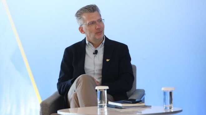 σκέρτσος-η-κινητικότητα-είναι-στοιχε-562914970