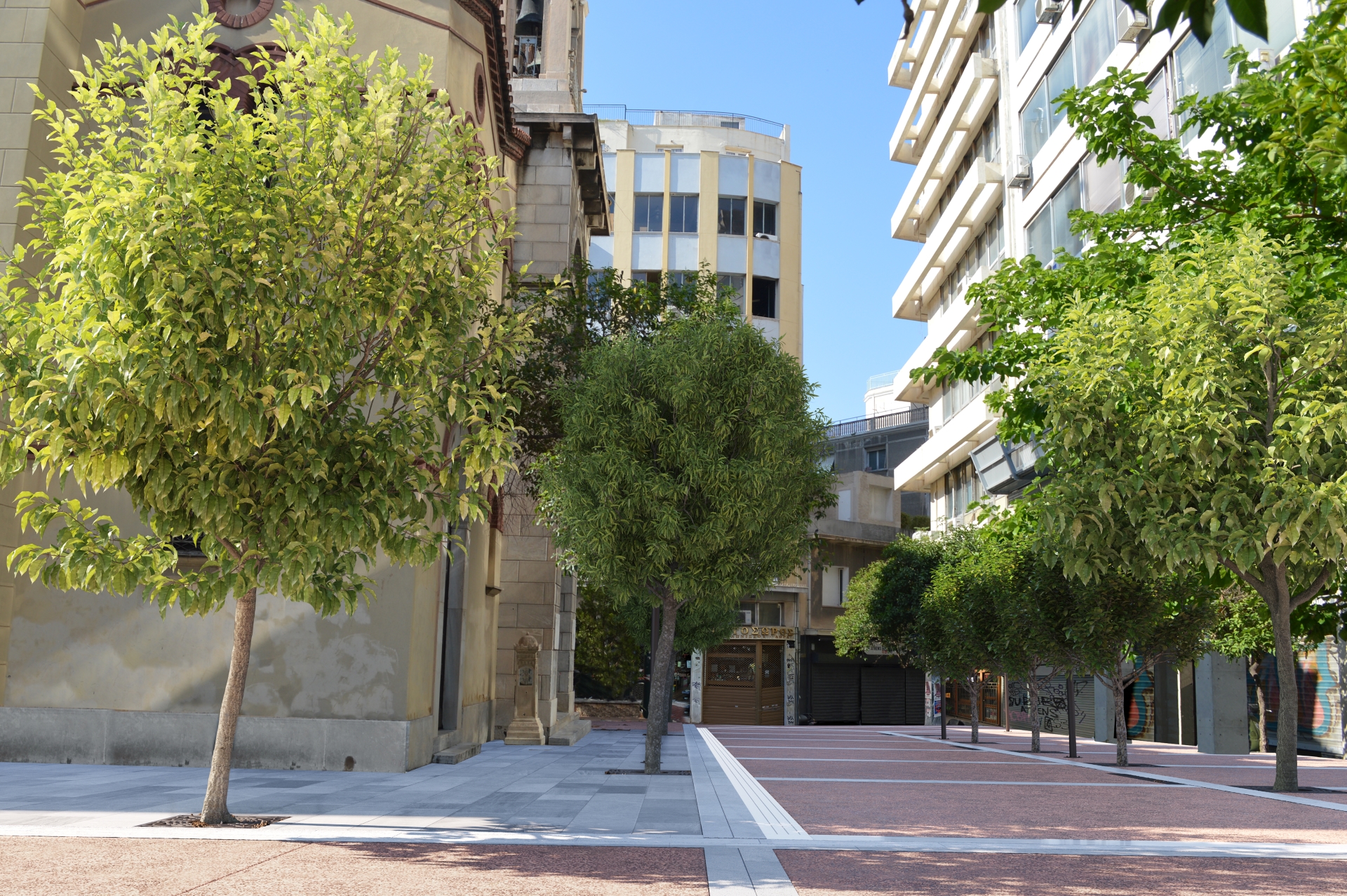 Νέα πνοή σε τέσσερις εμβληματικές πλατείες της Αθήνας-7