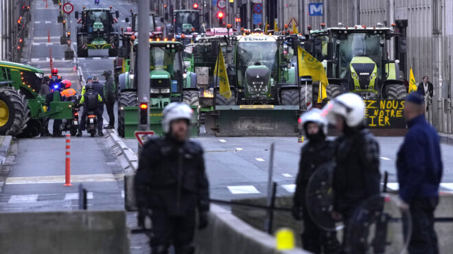 επιστρέφουν-οι-αγρότες-στις-βρυξέλλε-562949119