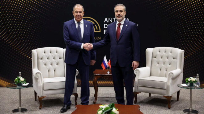 συνάντηση-λαβρόφ-φιντάν-στην-τουρκί-562910746