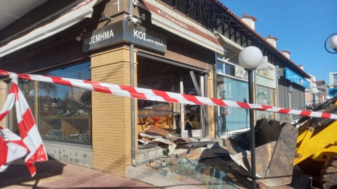 κινηματογραφική-διάρρηξη-στο-καπανδ-562930270