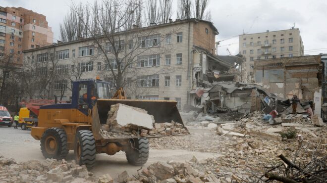 ουκρανία-τριώροφο-κτίριο-στο-κίεβο-υπ-562948627