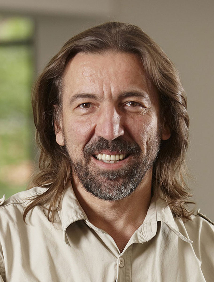 Γιάννης Μιχαλούδης στην «Κ»: Πώς έφτιαξα την τσάντα που αποτελείται κατά 99% από αέρα-1