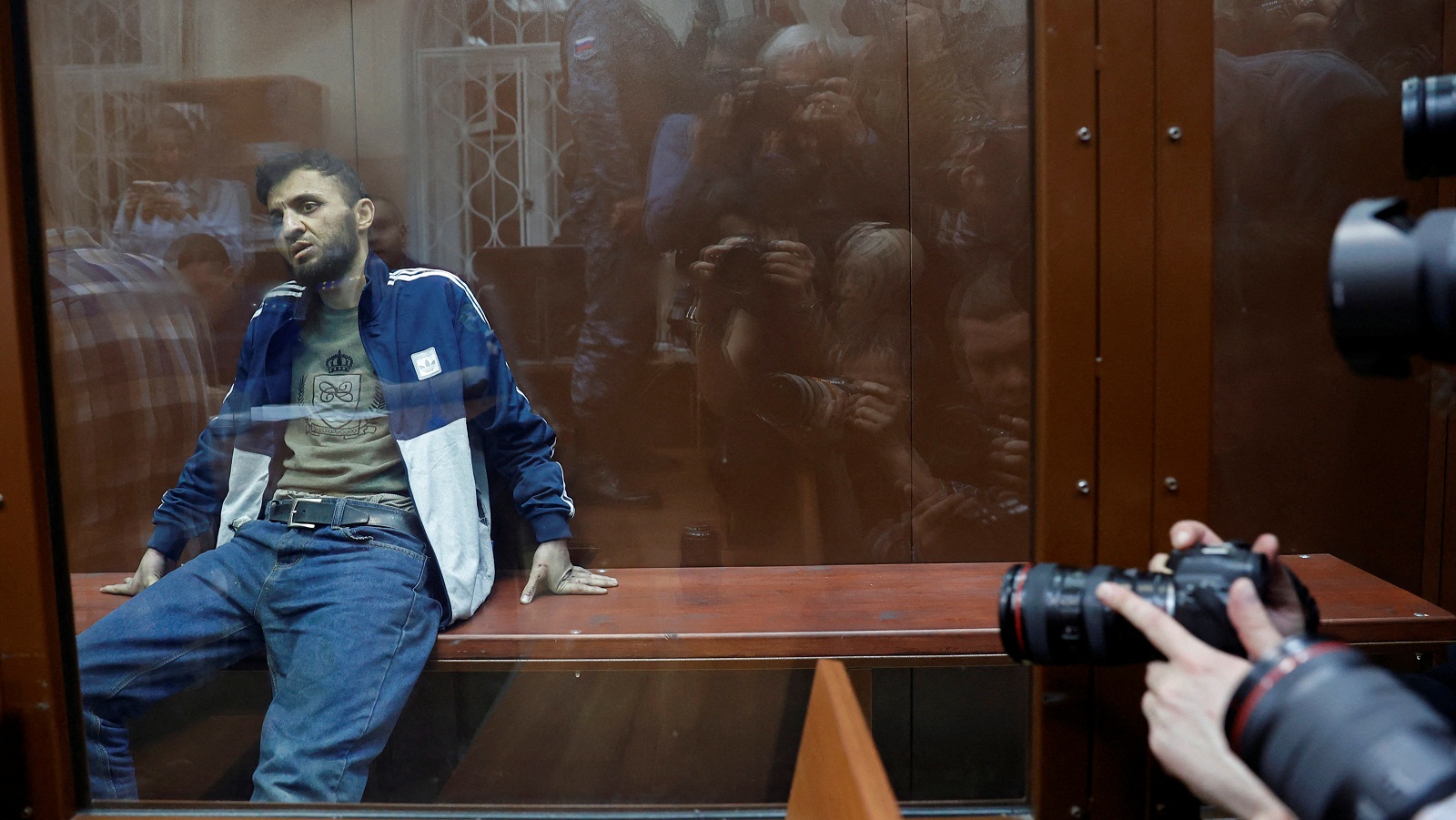 Μακελειό στη Μόσχα: Προφυλακιστέοι τέσσερις ύποπτοι για την επίθεση-2