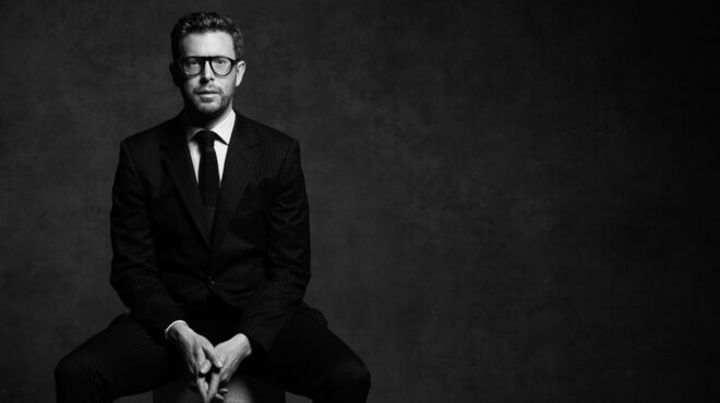 ο-νίκολας-κάλιναν-νέος-διευθυντής-του-562952803