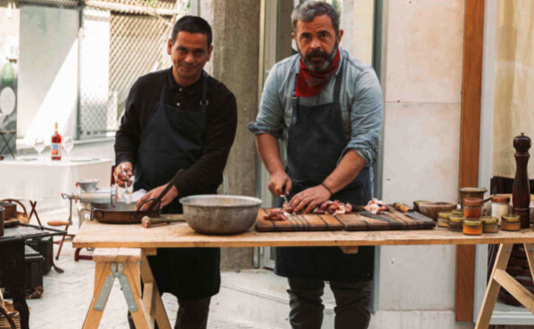 πώς-φτιάχνουμε-τα-δικά-μας-λουκάνικα-ό-562920784