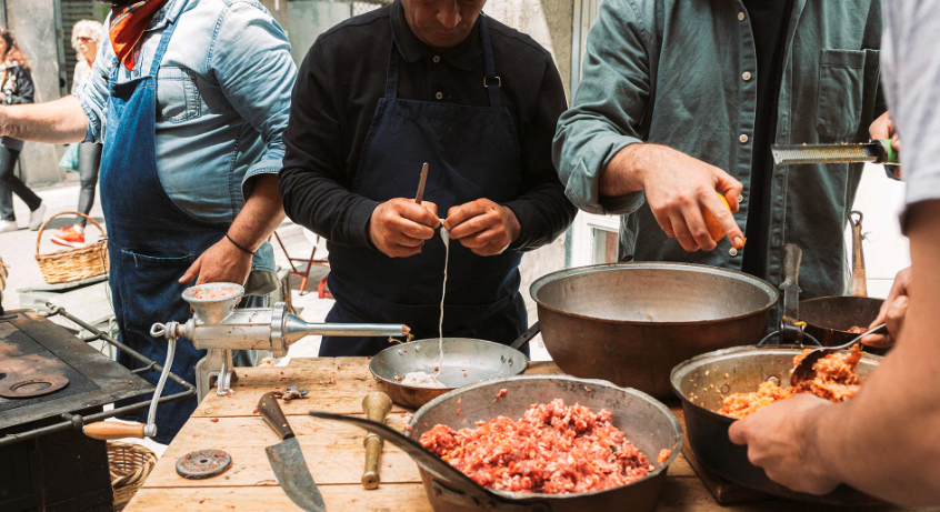 Πώς φτιάχνουμε τα δικά μας λουκάνικα: όλη η διαδικασία βήμα βήμα συν 5 συνταγές-2