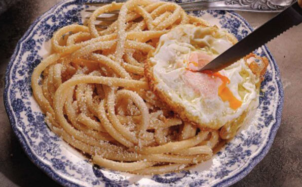 μακαρόνια-με-τυρί-8-ελληνικές-συνταγές-562930642