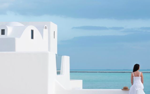 στο-αμπου-ντάμπι-έχτισαν-μια-απομίμησ-562935409