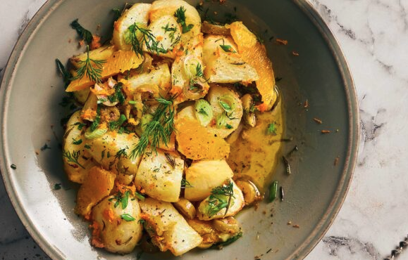 μανιάτικη-πατατοσαλάτα-με-αβοκάντο-562948738