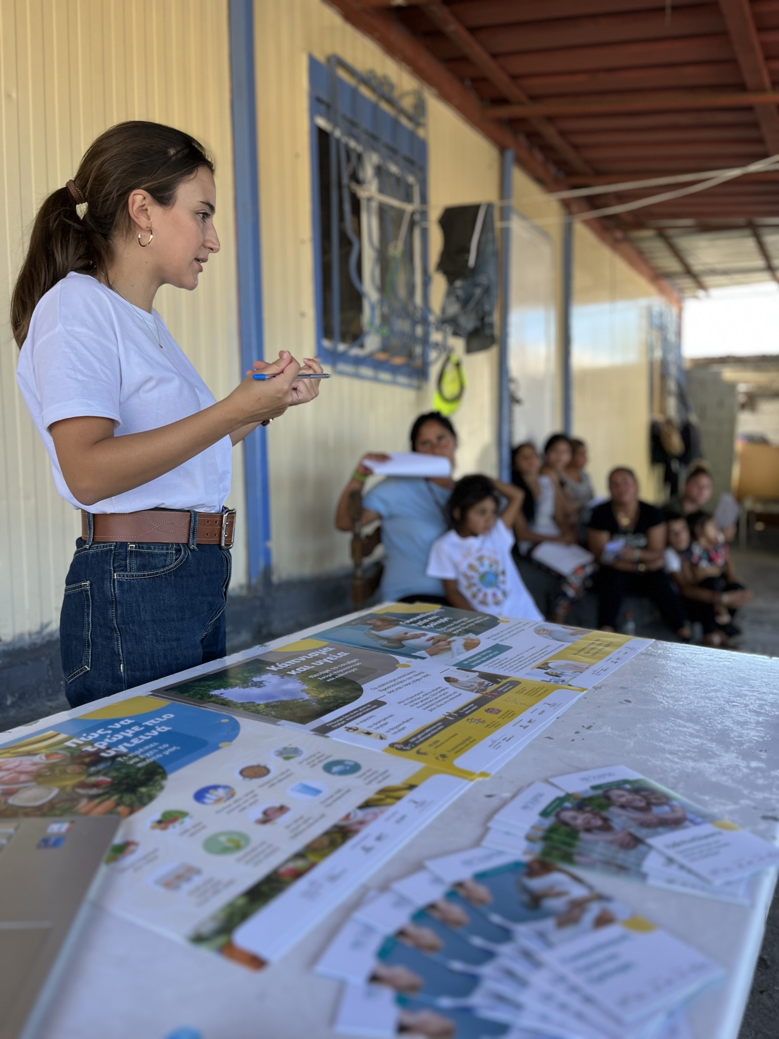 «Καμία να μην μείνει στο περιθώριο» – Οταν τσιγγάνες διδάσκουν τσιγγάνες-5