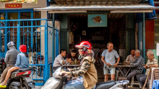 ετσι-πίνουν-τον-καφέ-στο-βιετνάμ-7-διευ-562941121