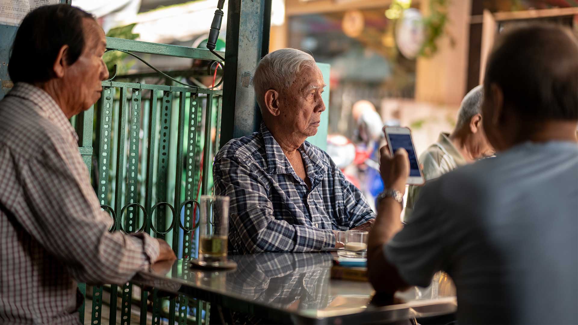 Ετσι πίνουν τον καφέ στο Βιετνάμ: 7 διευθύνσεις για απαιτητικούς ταξιδιώτες-1