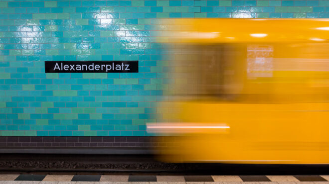 μικρές-αστικές-ιστορίες-για-τις-γυναί-562910953